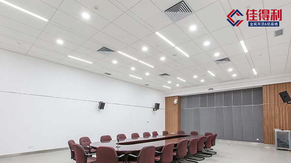 鋁扣板吊頂多少錢(qián)一平？