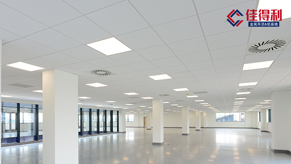 選擇優質的鋁扣板 光看厚度可不行