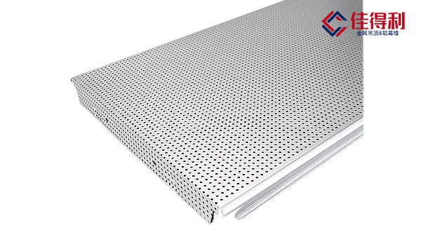 加油站頂棚吊頂防風(fēng)鋁扣板 加油站頂棚吊頂防風(fēng)鋁扣板