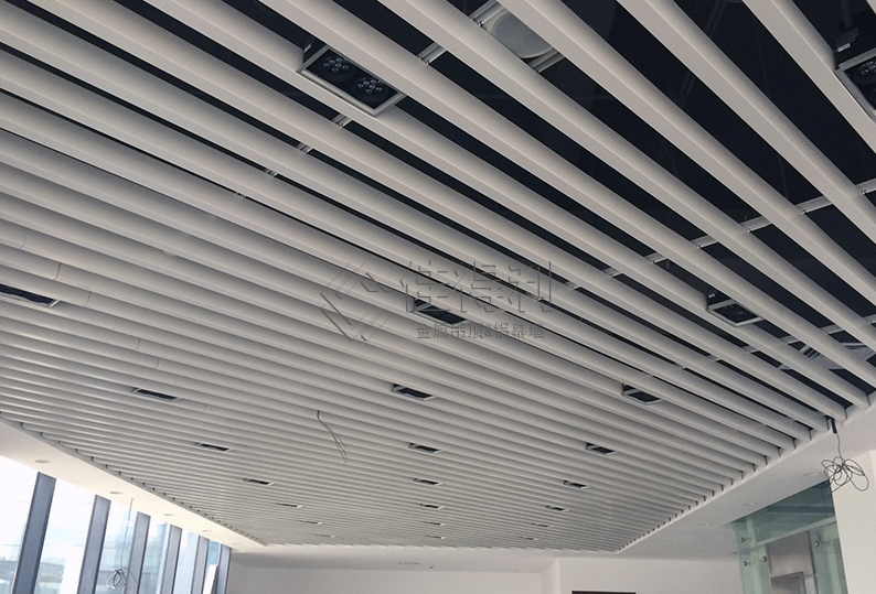 鋁方通吊頂 (18)