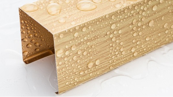 什么是鋁方通？怎么安裝？佛山佳得利話你知！