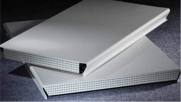 戶外加油站為都什么都選用防風鋁條扣天花吊頂