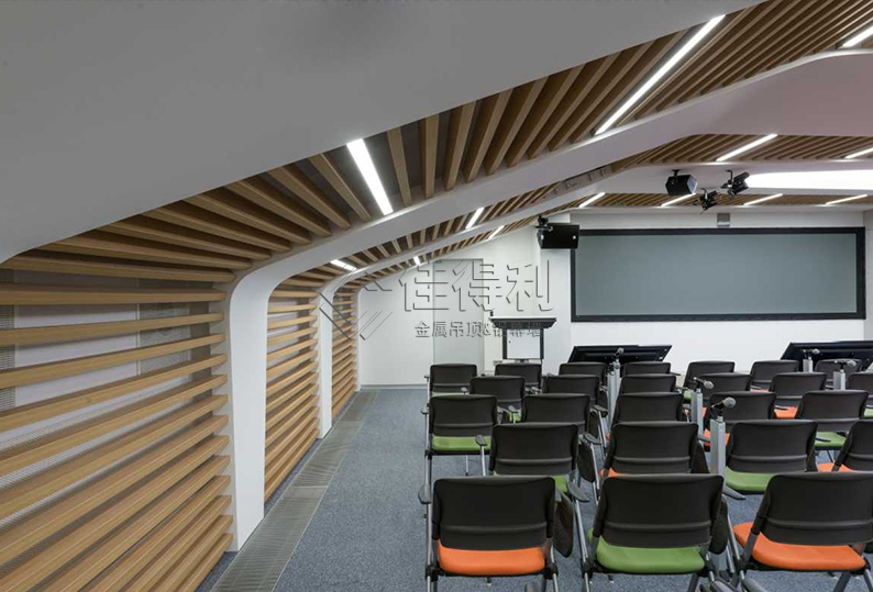 鋁方通吊頂 (20)